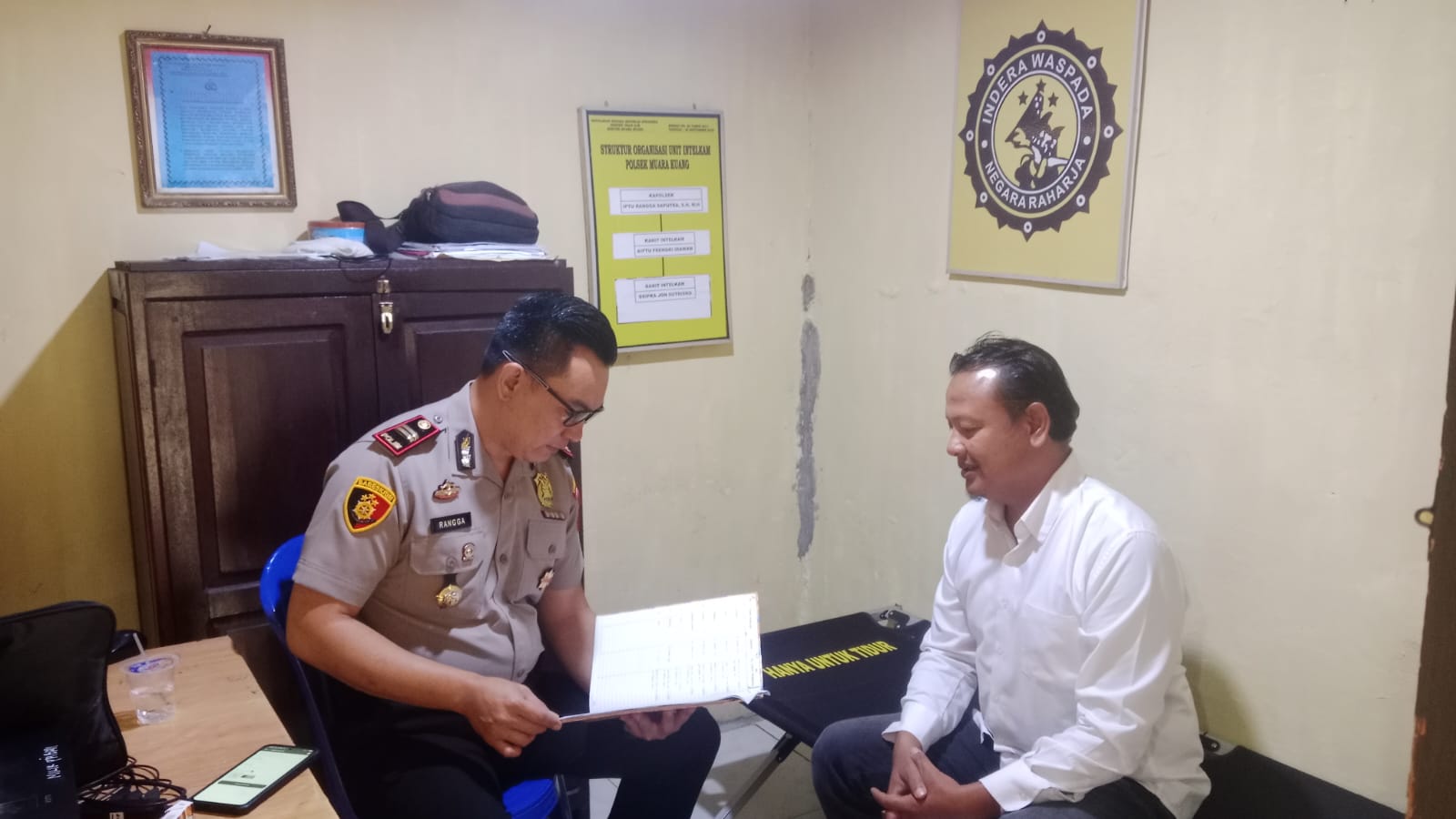 Kapolsek Arahan Tekankan Peningkatan Kualitas Pelayanan Polri kepada Masyarakat