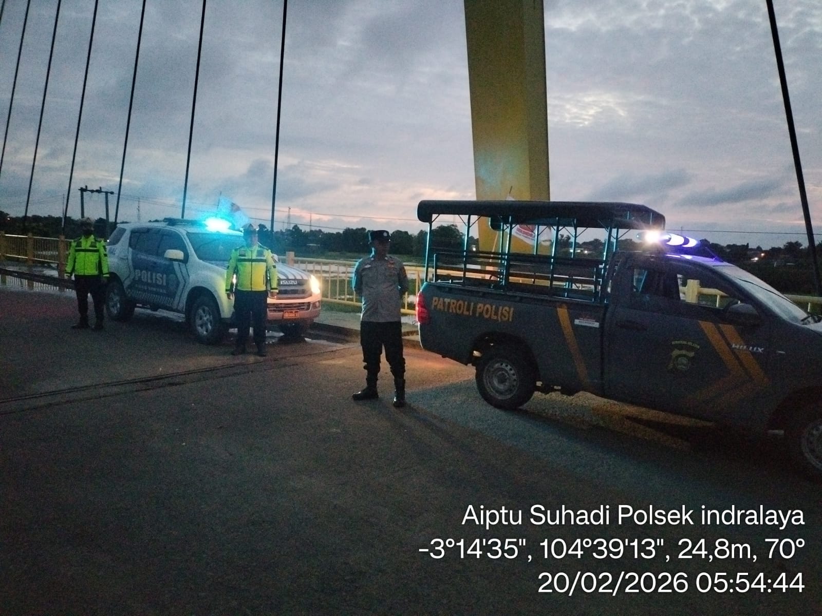 Ka SPK Polsek Indralaya Patroli Di Subuh Hari Puasa Pertama